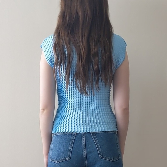 Blue Stretchy Top - Picture 3 of 5